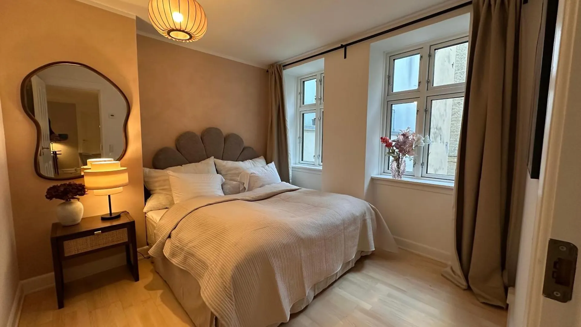 Lovstraede Apartments From 1 To 6 - Carolinas Apartments Kopenhaga